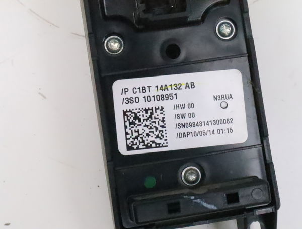 Commande lève-glace porte avant gauche Ford FIESTA VI (CB1, CCN) 1.6 tdci (2008-2012)