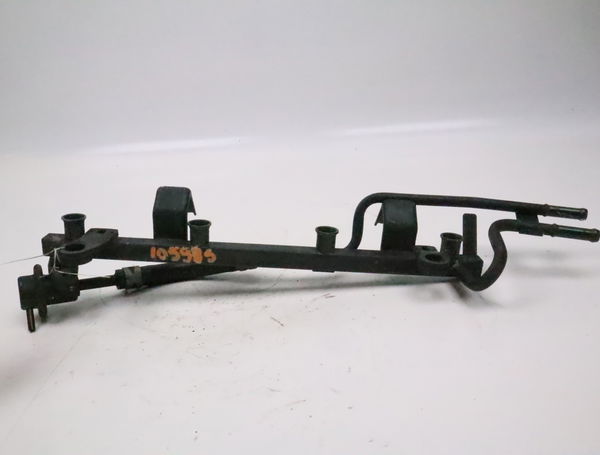 Rampe injection Mazda MX-3 (EC) 1.6 (1991-1993)