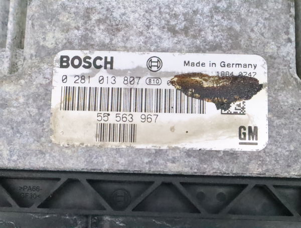 Calculateur moteur Saab 9-3 Break (E50) 1.9 tid (2005-2015)