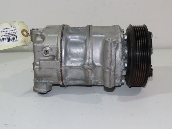 Compresseur air conditionne Renault MEGANE IV 3-5 portes (B9A-M-N_) 1.6 tce 205 (b9mv) (2015) 5 portes