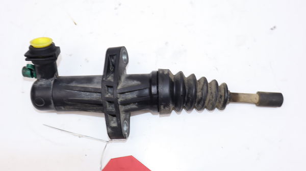 Emetteur embrayage Citroën JUMPER Camionnette 2.2 hdi 130 (2011)