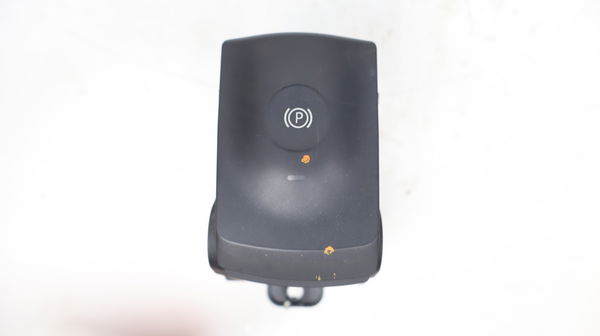 Interrupteur commande de frein a main Renault KOLEOS I (HY_) 2.0 dci 4x4 (hy0k) (2008)
