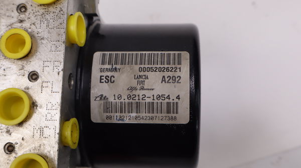 Calculateur abs Fiat DOBLO Cargo (263_) 1.3 d multijet (263wxu1a) (2016)