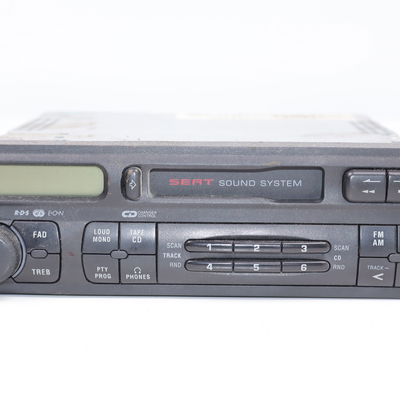 Autoradio Seat LEON (1M1) 1.9 tdi syncro (2002-2006)
