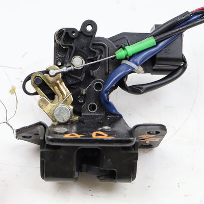 Serrure hayon Toyota COROLLA (_E12_) 1.4 d (nde120_) (2004-2007) 5 portes