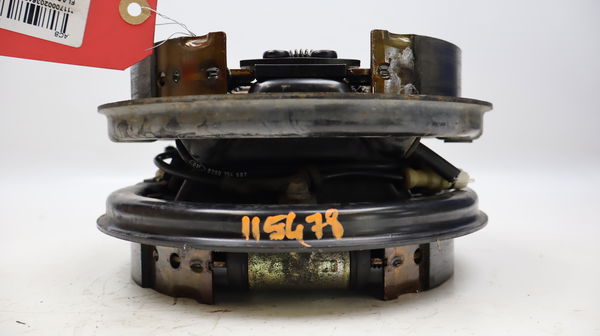 Flasque ard Renault TWINGO I (C06_) 1.2 16v (c06c, c06d, c06k) (2001-2007) 3 portes