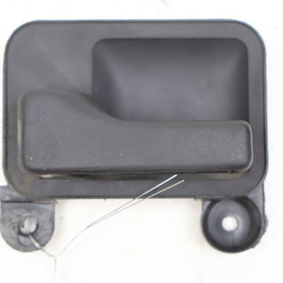 Poignee int porte arg Opel VECTRA A (J89) 1.6 i (f19, m19) (1988-1995)