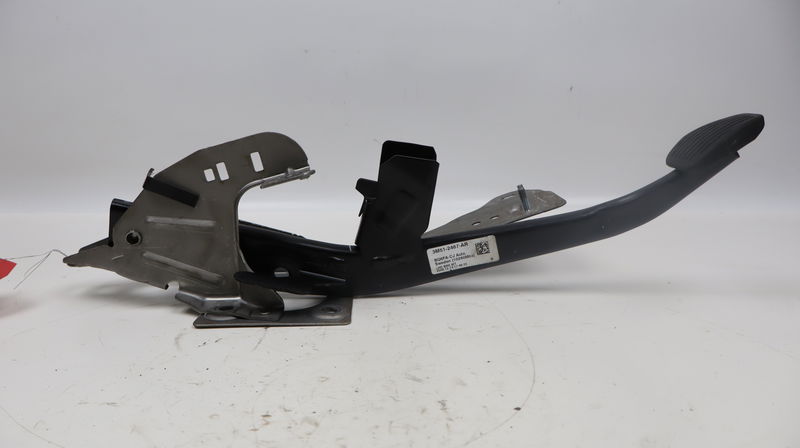 Pedale de frein Ford C-MAX (DM2) 1.8 tdci (2007-2010) 5 portes