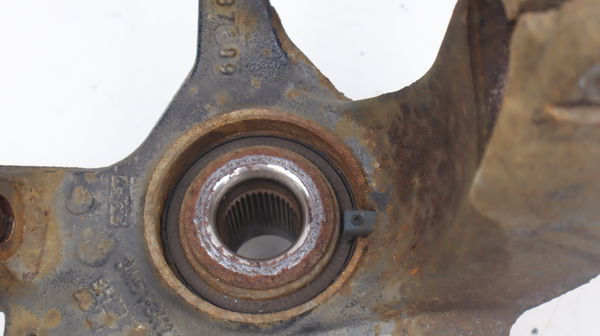 Fusee avg Ford C-MAX (DM2) 1.8 tdci (2007-2010) 5 portes