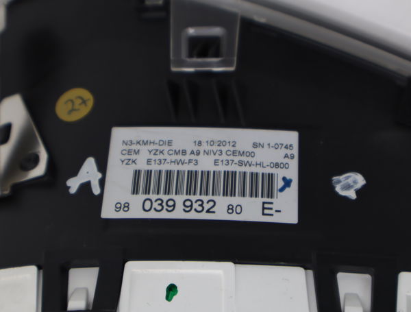 Bloc compteurs Peugeot 208 I (CA_, CC_) 1.6 hdi (2012) 5 portes