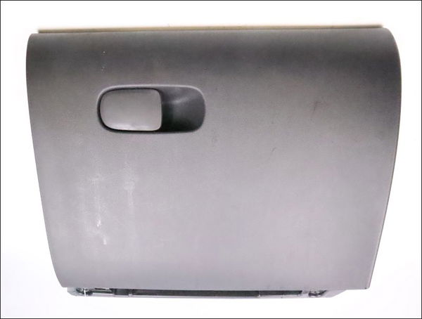 Boite à gants Citroën C3 III (SX) 1.2 puretech 82 (2018) 5 portes