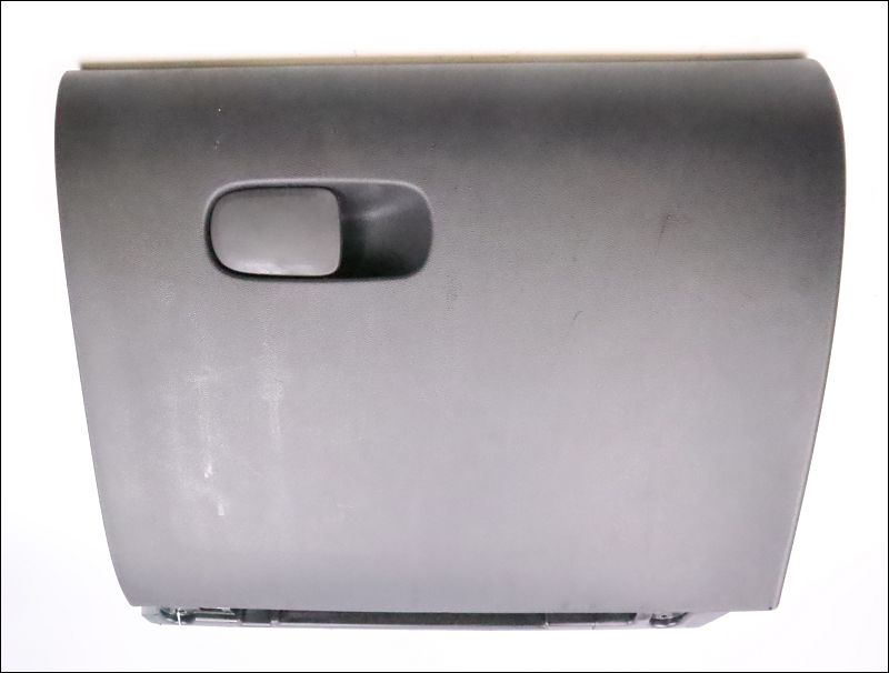 Boite à gants Citroën C3 III (SX) 1.2 puretech 82 (2018) 5 portes