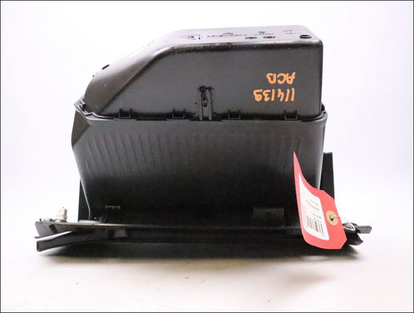 Boite à gants Citroën C3 III (SX) 1.2 puretech 82 (2018) 5 portes
