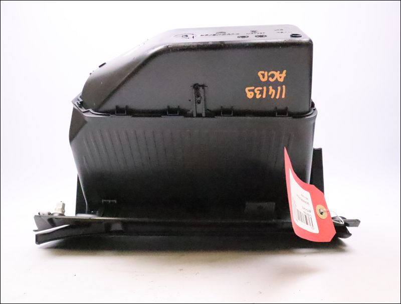 Boite à gants Citroën C3 III (SX) 1.2 puretech 82 (2018) 5 portes
