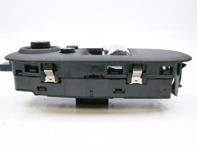 Commande lève-glace porte avant gauche Mini MINI (F56) One (2014-2017)