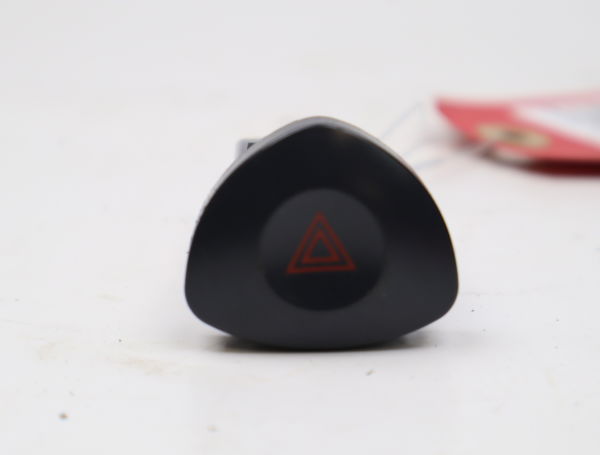 Bouton de warning Renault CLIO II (BB_, CB_) 1.2 16v (bb05, bb0w, bb11, bb27, bb2t, bb2u, bb2v, cb05,... (2001-2016) 3 portes