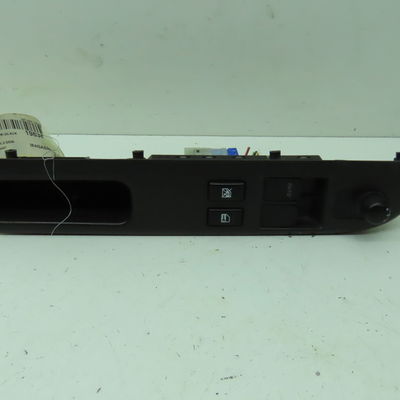 Commande lève-glace porte avant gauche Suzuki SWIFT III (MZ, EZ) 1.3 ddis (rs 413d) (2005) 5 portes