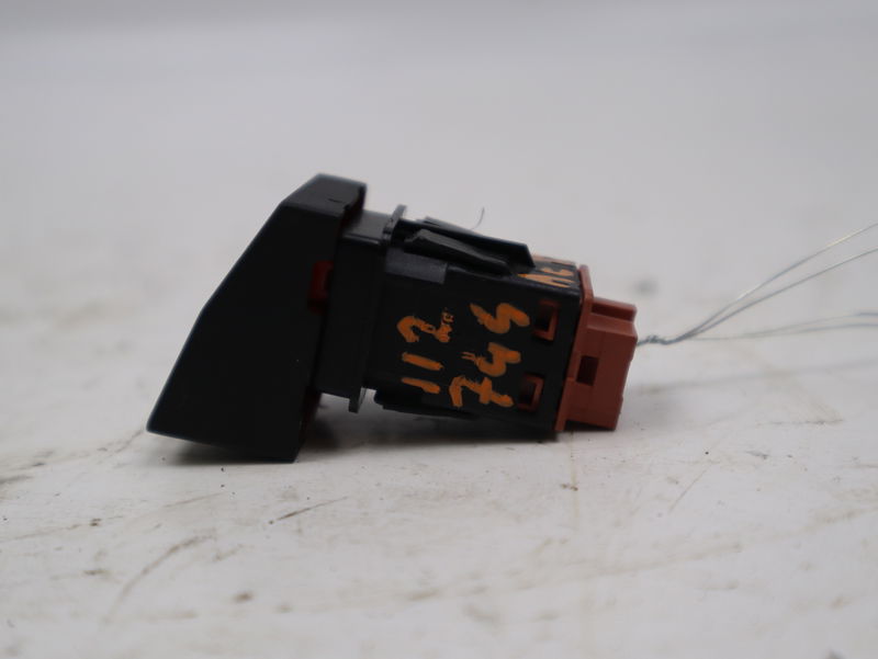 Bouton de warning Peugeot 5008 (0U_, 0E_) 1.6 bluehdi 120 (2014-2017) 5 portes