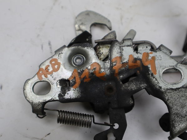 Serrure capot Peugeot 5008 (0U_, 0E_) 1.6 bluehdi 120 (2014-2017) 5 portes