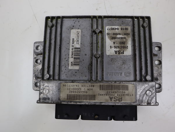 Calculateur moteur Citroën XSARA (N1) 1.4 i (1997-2005)
