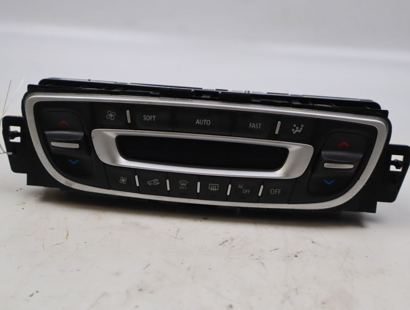 Commande de chauffage Renault GRAND SCÉNIC III (JZ0-1_) 1.6 dci (jz00, jz12) (2011) 5 portes