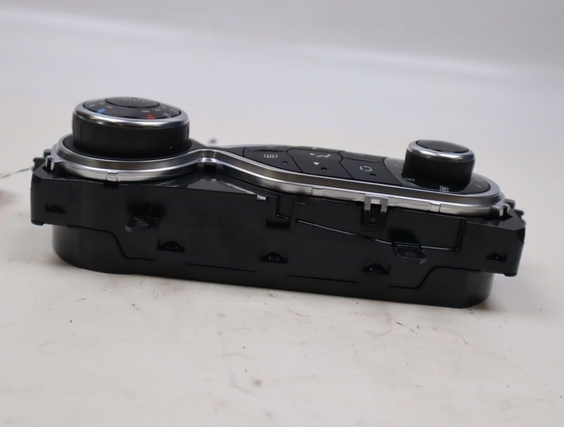 Commande de chauffage Renault CLIO IV (BH_) 0.9 tce 90 (2012) 5 portes