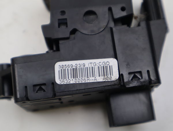Interrupteur commande de frein a main Renault SCÉNIC III (JZ0-1_) 1.9 dci (jz0j, jz1j, jz1k, jz1s) (2009)