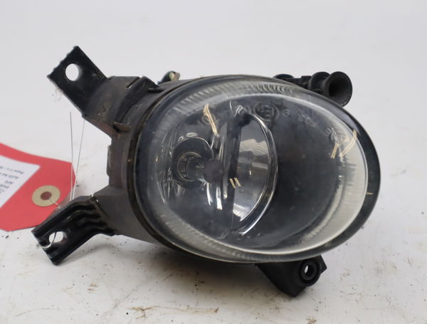 Phare antibrouillard avant gauche Audi A4 B7 (8EC) 2.0 (2004-2008)
