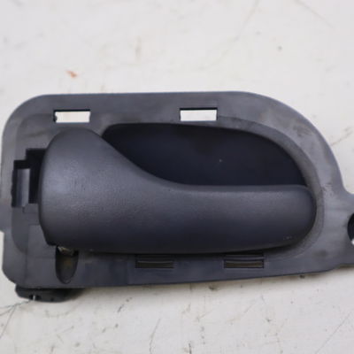 Poignee int porte avg Renault ESPACE III (JE0_) 2.2 d (1997-2000)