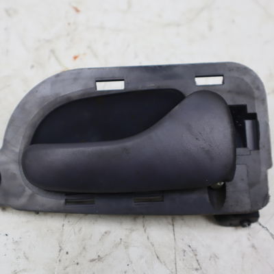 Poignee int porte avd Renault ESPACE III (JE0_) 2.2 d (1997-2000)