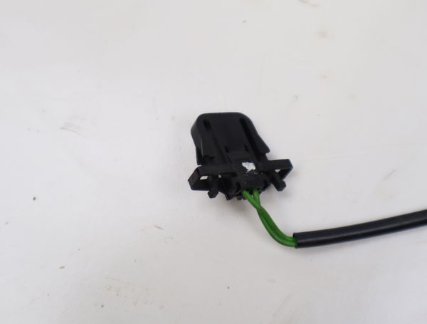 Ancrage ceinture avant droit Audi A4 B8 (8K2) 2.0 tdi quattro (2011-2015)