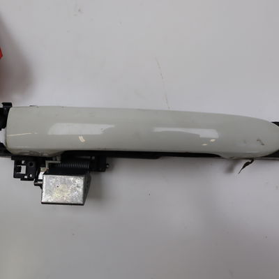 Poignee ext porte avd Ford KA (RU8) 1.2 (2008-2016) 3 portes