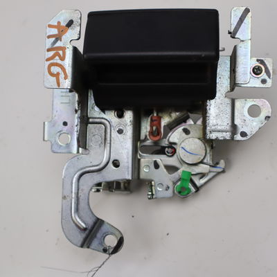 Poignee int porte arg Isuzu D-MAX II (TFR, TFS) 1.9 ddi 4x4 (tfs87j) (2017)