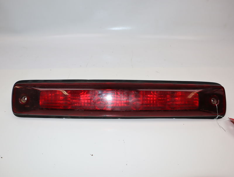 Feux stop supplementaire Isuzu D-MAX II (TFR, TFS) 1.9 ddi 4x4 (tfs87j) (2017)