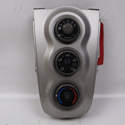 Commande de chauffage Toyota YARIS (_P9_) 1.3 vvt-i (scp90_) (2005-2010)