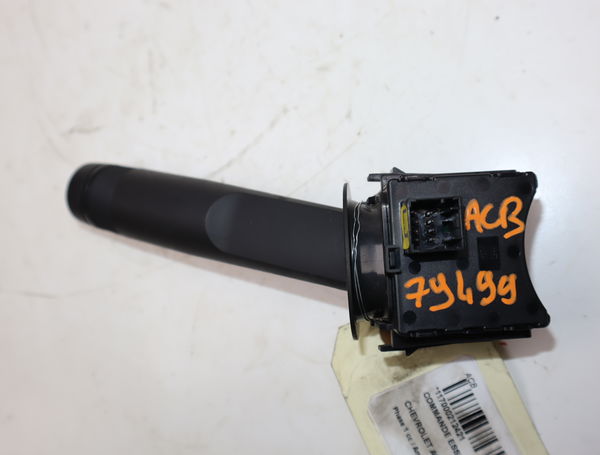Commande essuie glace Chevrolet AVEO 3-5 portes (T300) 1.3 d (2011-2015)