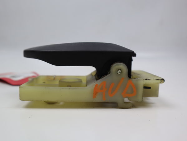 Poignee int porte avd Hyundai TUCSON (JM) 2.0 crdi (2006-2010)