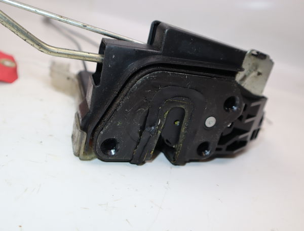 Serrure porte avd Hyundai TUCSON (JM) 2.0 crdi (2006-2010)