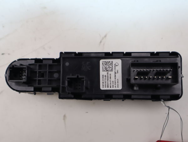 Commande lève-glace porte avant gauche Citroën C3 AIRCROSS II (2R_, 2C_) 1.2 puretech 110 (2rhnzb, 2rhnzw, 2rhnpx, 2rhnpj) (2017)