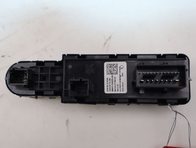 Commande lève-glace porte avant gauche Citroën C3 AIRCROSS II (2R_, 2C_) 1.2 puretech 110 (2rhnzb, 2rhnzw, 2rhnpx, 2rhnpj) (2017)