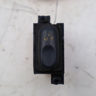 Commande lève-glace porte avant droite Renault ESPACE III (JE0_) 2.2 d (1997-2000)