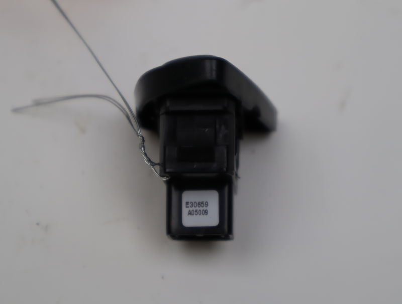 Commande lève-glace porte avant gauche Ford KA (RU8) 1.2 (2008-2016) 3 portes