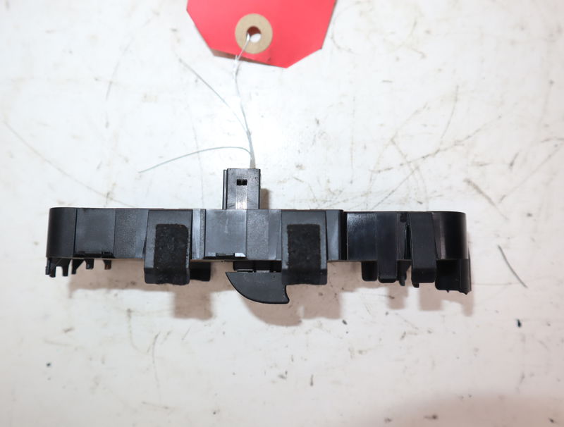 Commande lève-glace porte avant droite Citroën C5 III (RD_) 2.0 hdi (rdrhda) (2008)
