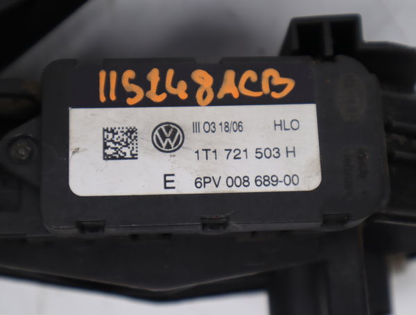 Pedale accelerateur Volkswagen TOURAN (1T1, 1T2) 1.9 tdi (2003-2004)