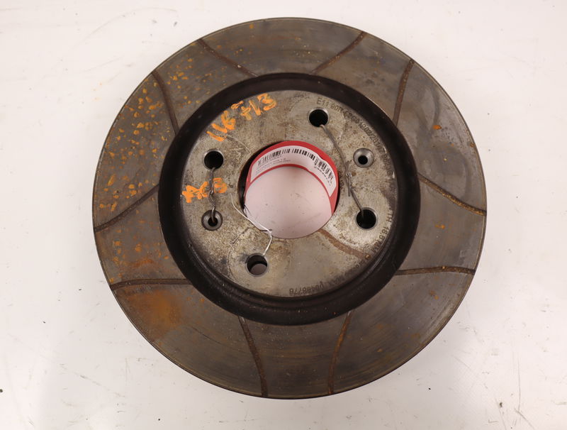 Disque avant Peugeot 306 3-5 portes (7A, 7C, N3, N5) 1.8 16v (1997-2001)
