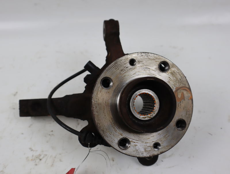 Fusee avg RENAULT TWINGO II Phase 1 06-2007--11-2011 1.2i 16v 75ch