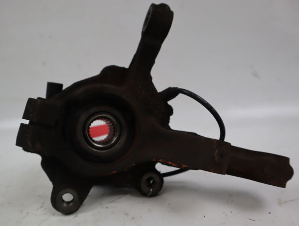 Fusee avg RENAULT TWINGO II Phase 1 06-2007--11-2011 1.2i 16v 75ch