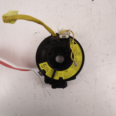 Contacteur annulaire airbag Toyota RAV 4 II (_A2_) 2.0 d 4wd (cla20_, cla21_) (2001-2005)