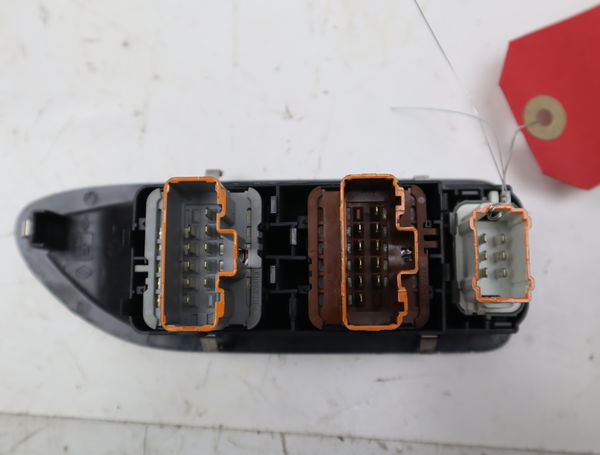 Commande lève-glace porte avant gauche Renault VEL SATIS (BJ0_) 2.2 dci (bj0e, bj0f) (2002-2009) 5 portes
