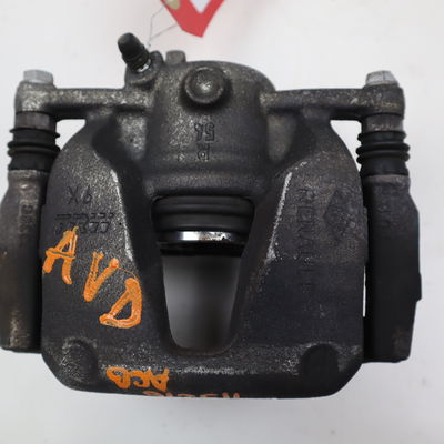 Etrier de frein avant droit Renault MEGANE IV 3-5 portes (B9A-M-N_) 1.5 dci 110 (b9a3) (2015)